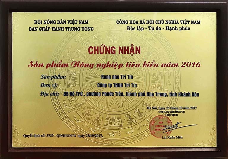 Đạt chứng nhận sản phẩm Nông nghiệp tiêu biểu năm 2016