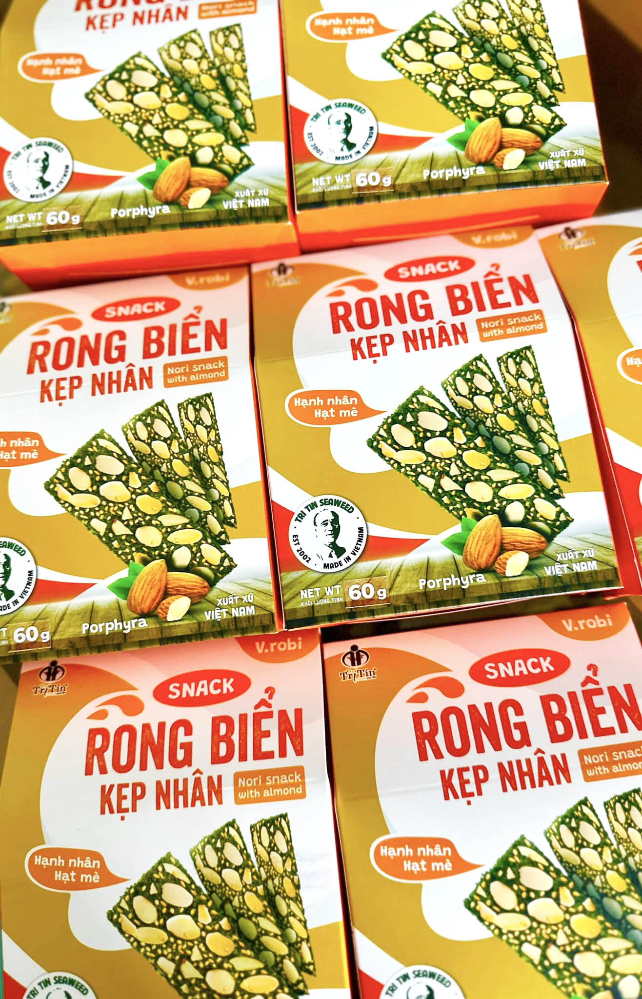 Snack rong biển kẹp nhân
